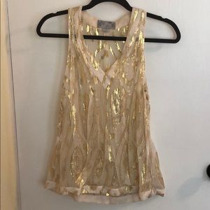 Solemio Sheer Gold Top